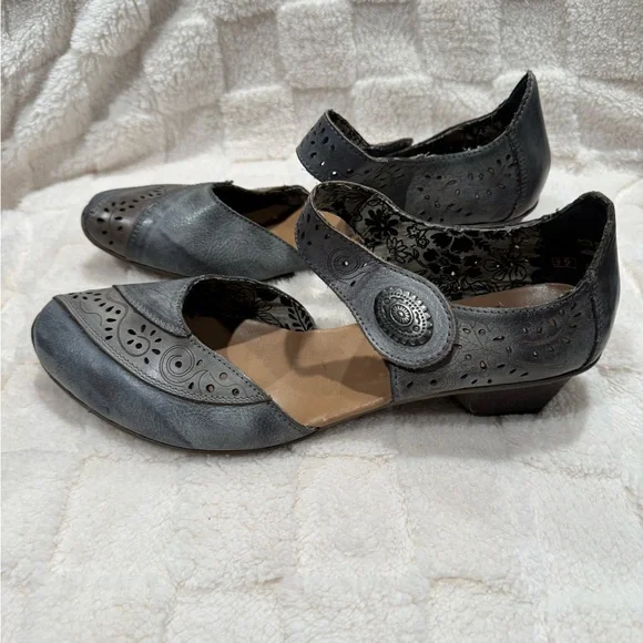 Rieker Women's Gray Leather Shoes - Picture 2 of 5